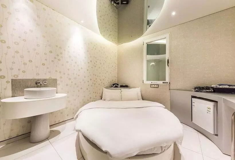 Yeongdeungpo Hotel Galaxy
