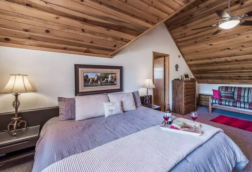 Breakaway Cabin