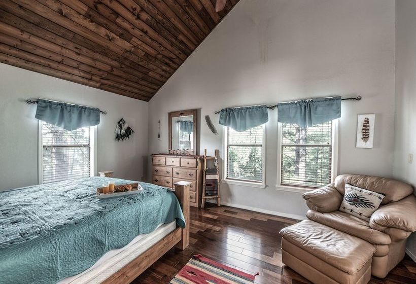 Horse Feathers By Vtrips