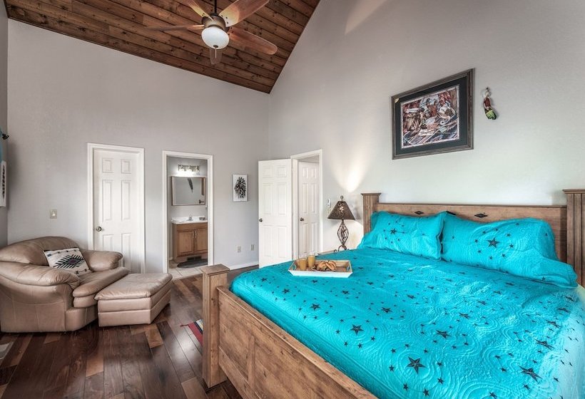 Horse Feathers By Vtrips