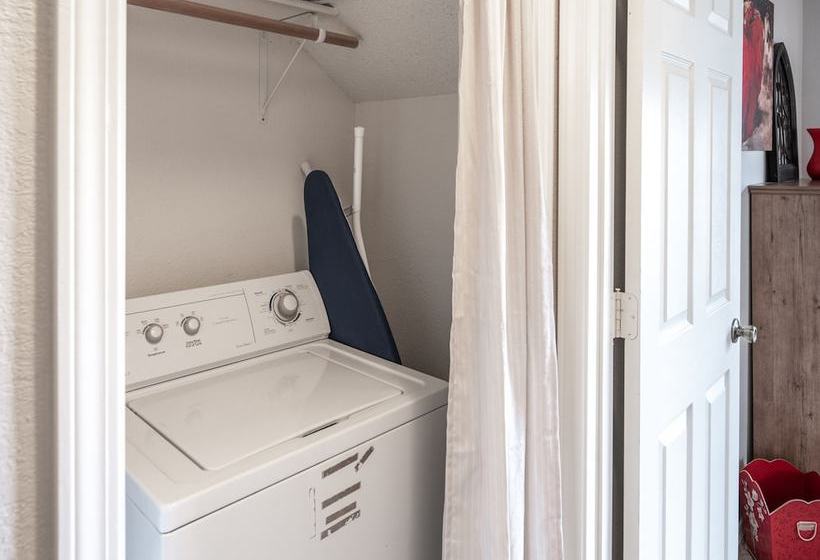 Horse Feathers By Vtrips