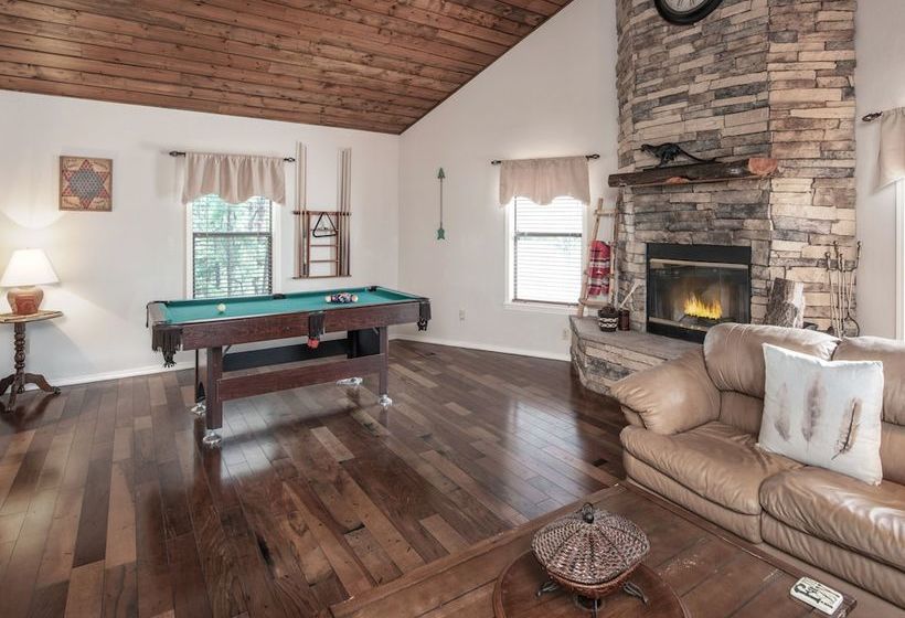 Horse Feathers By Vtrips