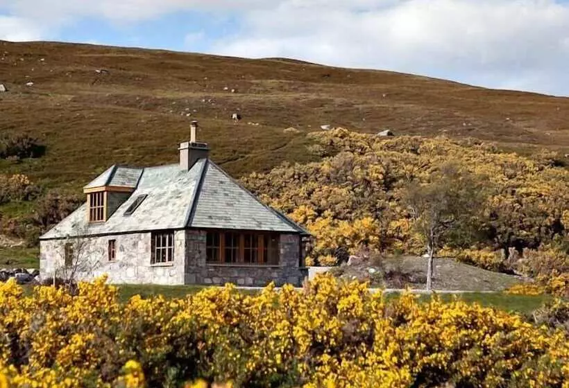 Hotelli Alladale Wilderness Reserve