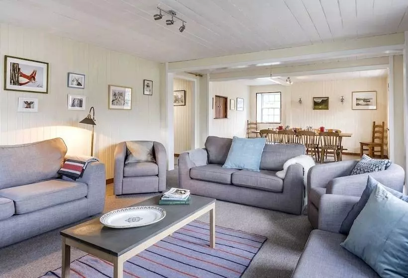 Hotelli Alladale Wilderness Reserve