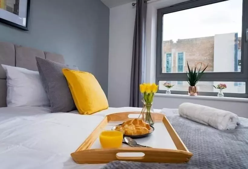 ホテル Ashleigh Court