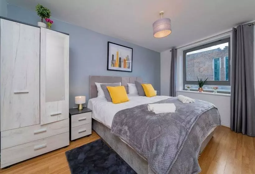 ホテル Ashleigh Court