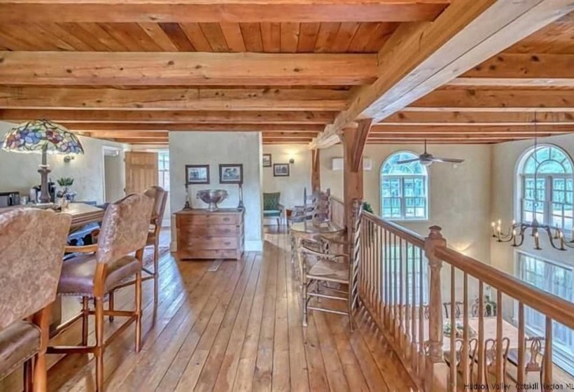 Отель Elmrock Inn