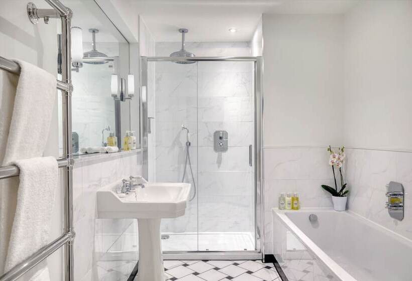 Отель Ensana Buxton Crescent