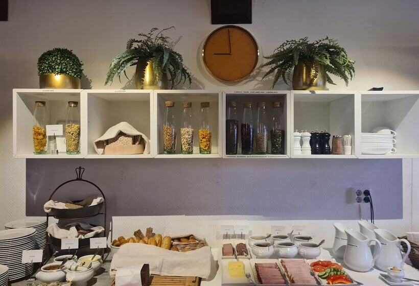 هتل L Gillet I Koping