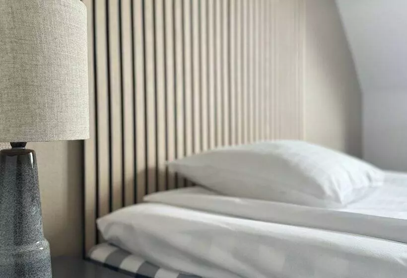 Hotelli L Gillet I Koping