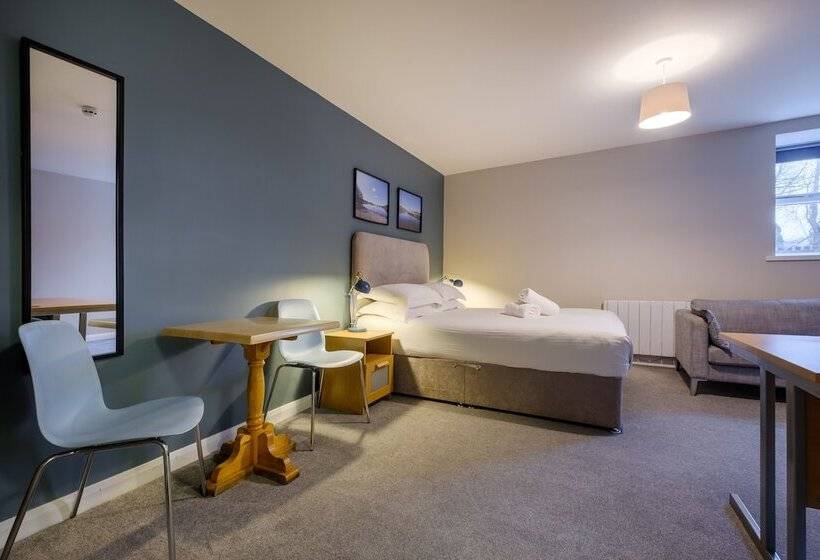 酒店 Station Lodge   Free Off Site Health Club Access With Pool, Sauna, Steam Room & Gym