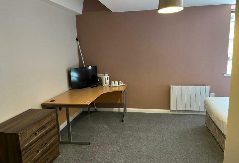 酒店 Station Lodge   Free Off Site Health Club Access With Pool, Sauna, Steam Room & Gym