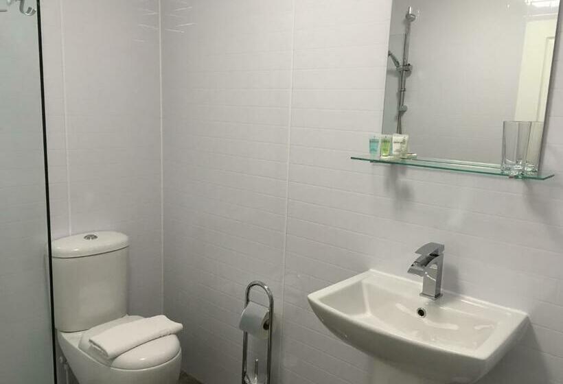 酒店 Station Lodge   Free Off Site Health Club Access With Pool, Sauna, Steam Room & Gym