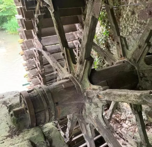 Majatalo Moulin De Champrond  Montmirail  Sarthe