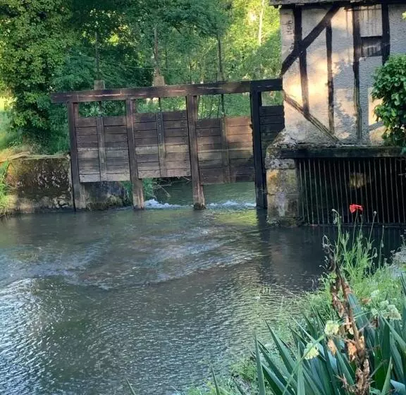 Majatalo Moulin De Champrond  Montmirail  Sarthe