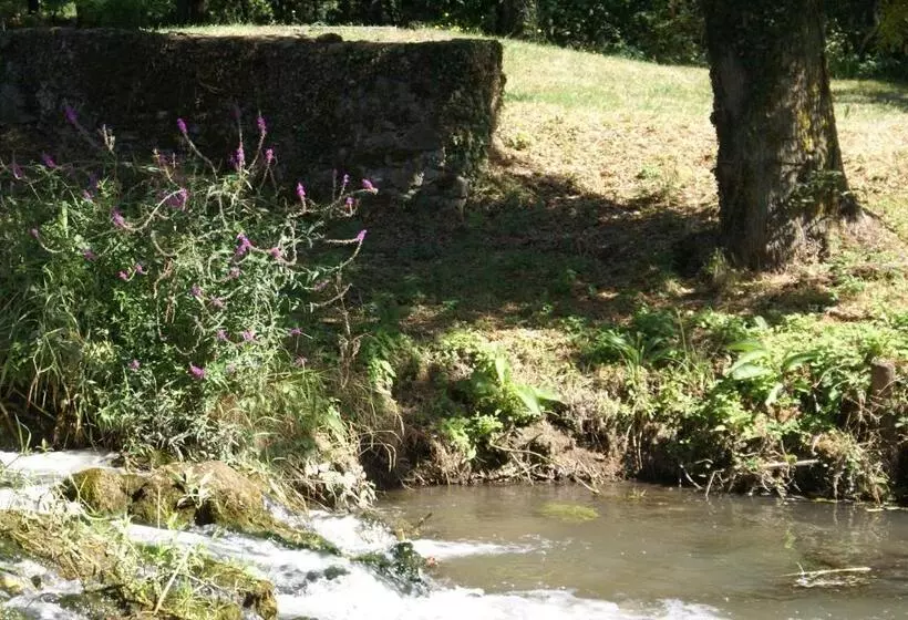 Majatalo Moulin De Champrond  Montmirail  Sarthe