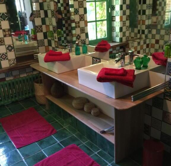 بنسيون Moulin De Champrond  Montmirail  Sarthe