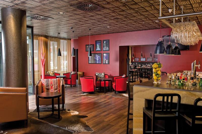 Adina Apartment Hotel Frankfurt Neue Oper