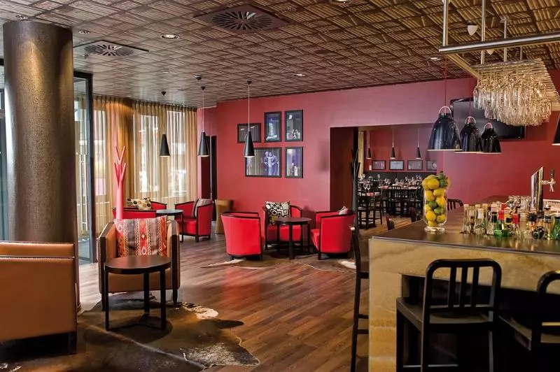 Adina Apartment Hotel Frankfurt Neue Oper