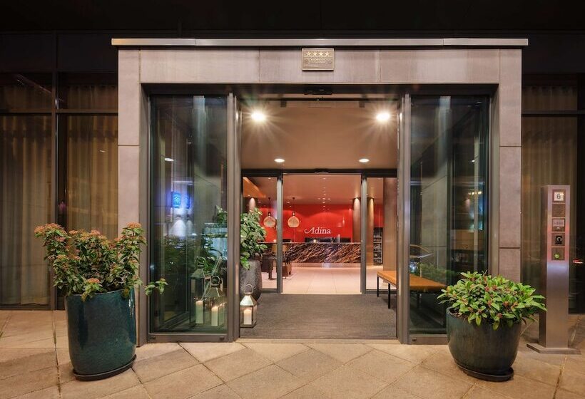 Adina Apartment Hotel Frankfurt Neue Oper