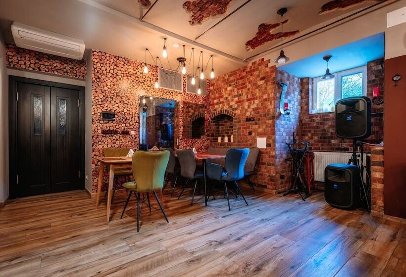 هتل Ambiente Wellness & Spa