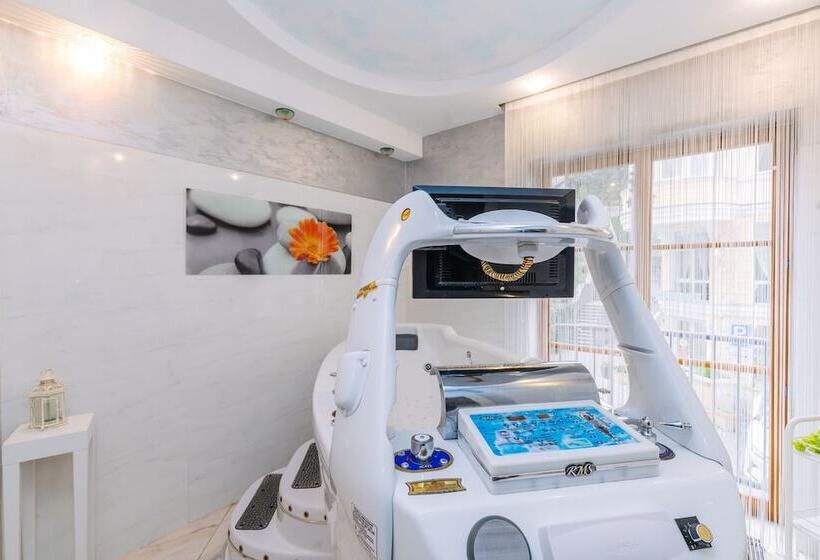 هتل Ambiente Wellness & Spa