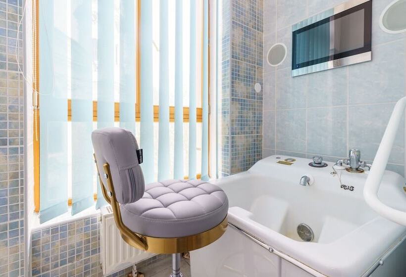 هتل Ambiente Wellness & Spa