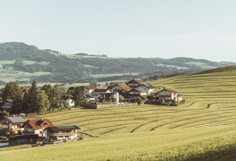 ホテル Berghof Graml