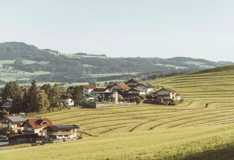 ホテル Berghof Graml