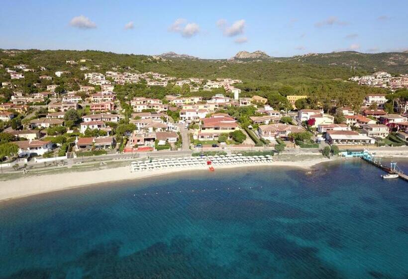 Blu Hotel Laconia Village