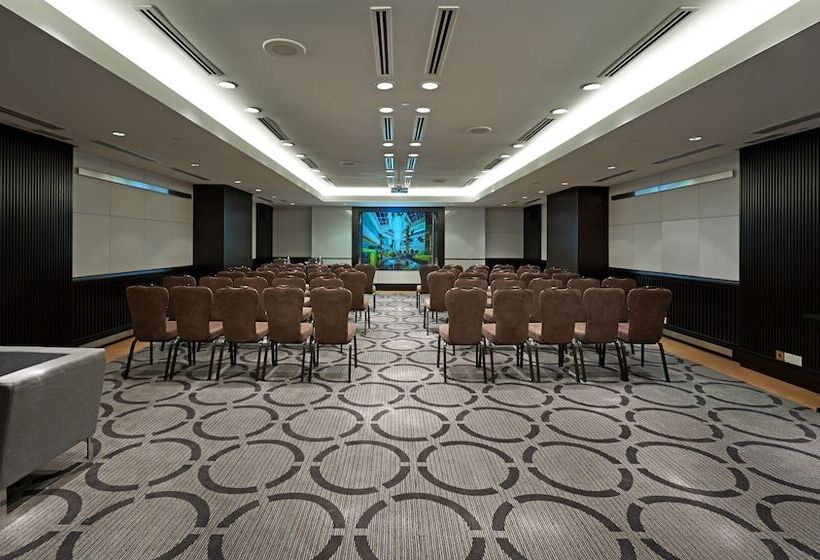 Grand Millennium Hotel Kuala Lumpur