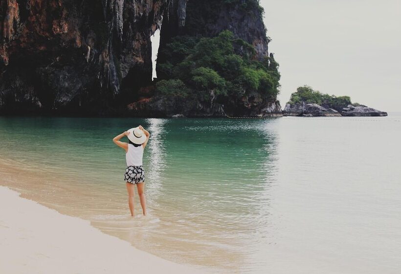 فندق Holiday Ao Nang Beach Resort, Krabi