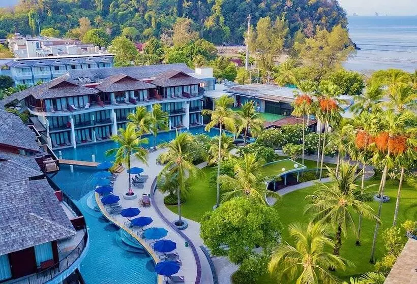 Отель Holiday Ao Nang Beach Resort, Krabi