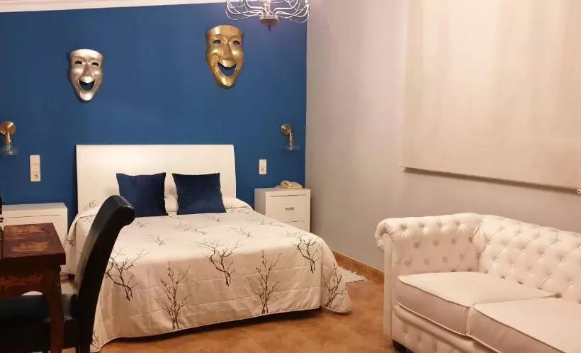 Отель Iris La Eliana