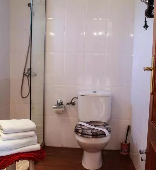 Отель Iris La Eliana