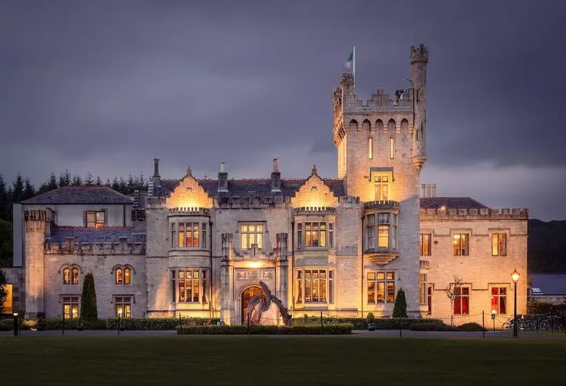 호텔 Lough Eske Castle