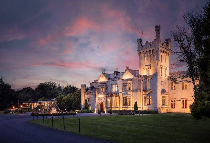 فندق Lough Eske Castle