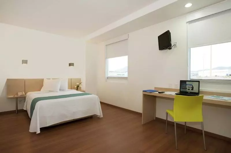 Hotel One Saltillo Derramadero