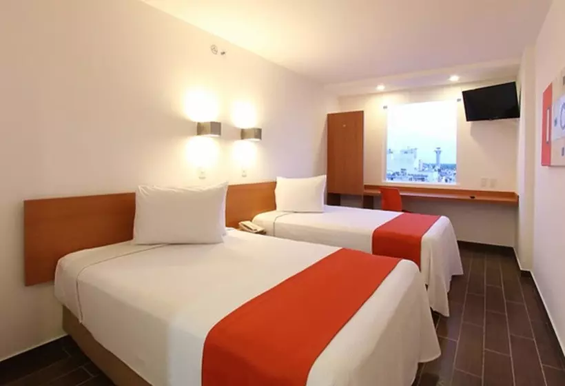 Hotel One Saltillo Derramadero