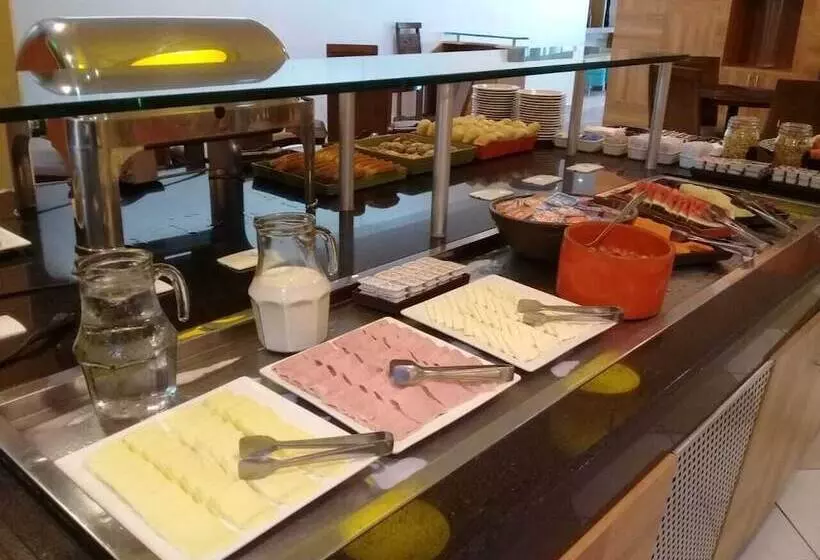 בית מלון כפרי Samba Macae