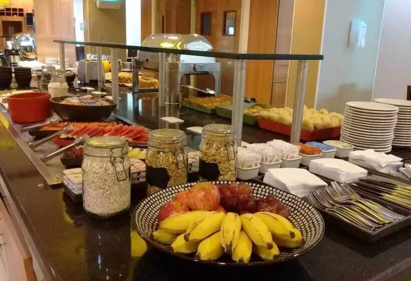 בית מלון כפרי Samba Macae