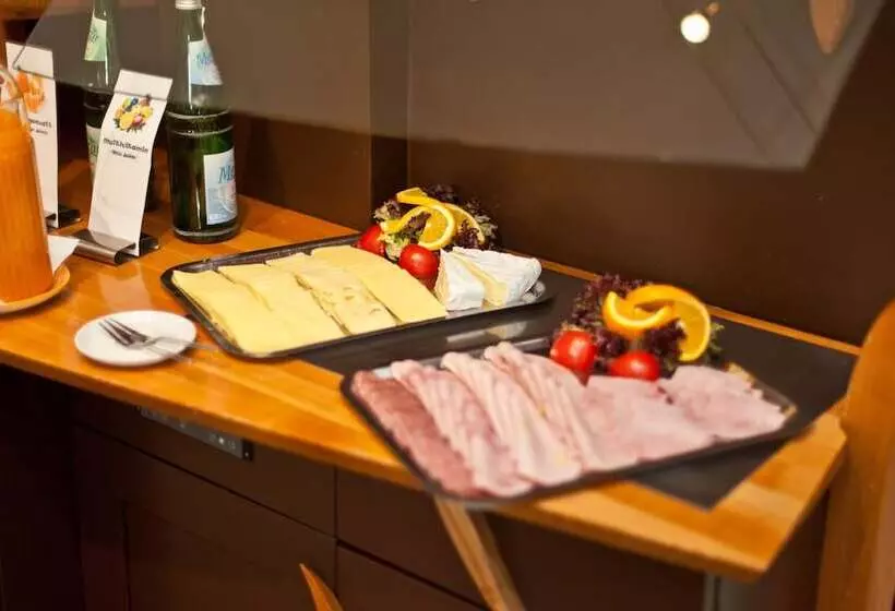 酒店 Königshof Hamburg