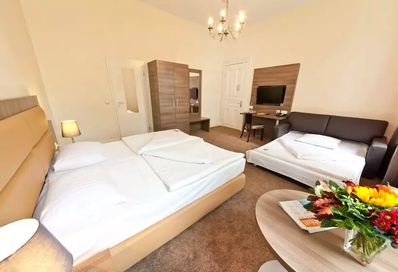 酒店 Königshof Hamburg