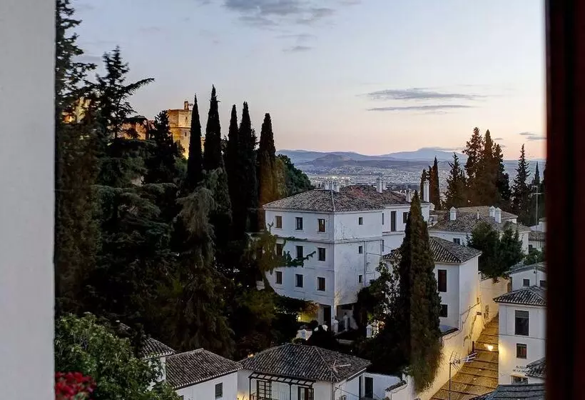 هتل Solar Montesclaros Vut/gr/00051