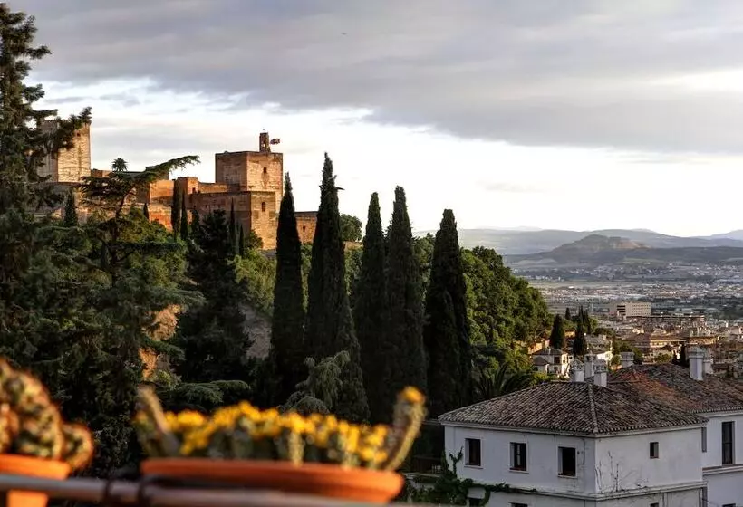 هتل Solar Montesclaros Vut/gr/00051