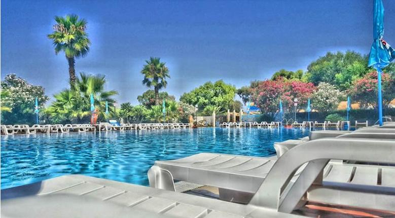 فندق Camping Residence Capo Passero