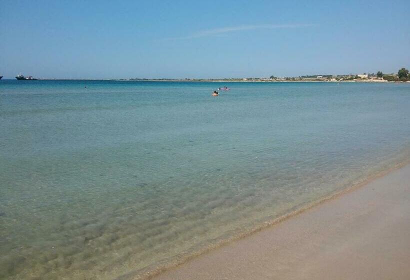 فندق Camping Residence Capo Passero