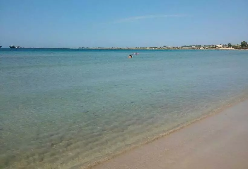 هتل Camping Residence Capo Passero