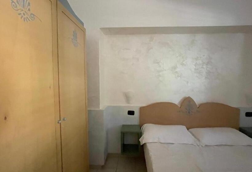 Otel Villaggio Emmanuele