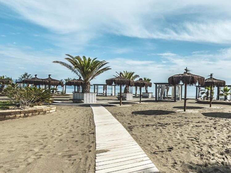 Otel Villaggio Emmanuele